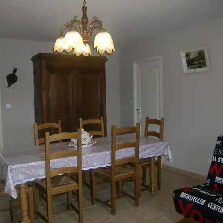 Nyaraló Dompierre-sur-besbre, 3 Pieces, 5 Personnes - Fr-1-489-26 Dompierre-sur-Besbre
